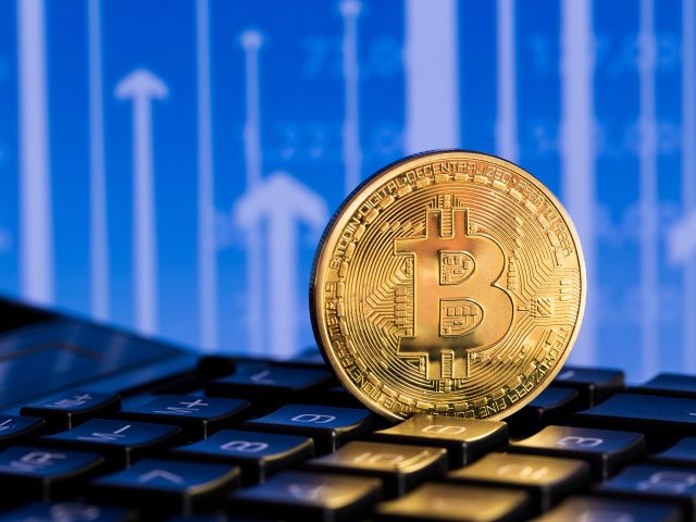 داستان هیاهوی به وجود آمده بر سر ممنوعیت ICO در چین چیست؟