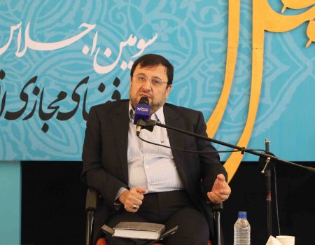 دبیر شورای عالی فضای مجازی: ⁣از بیت کوین استقبال می‌کنیم اما باید قوانین داشته باشیم