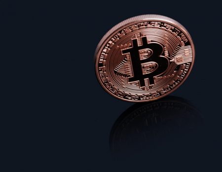 مایکل نووگراتز: قیمت بیت‌کوین تا پایان سال 2018 به سادگی از مرز 40000 دلار خواهد گذشت